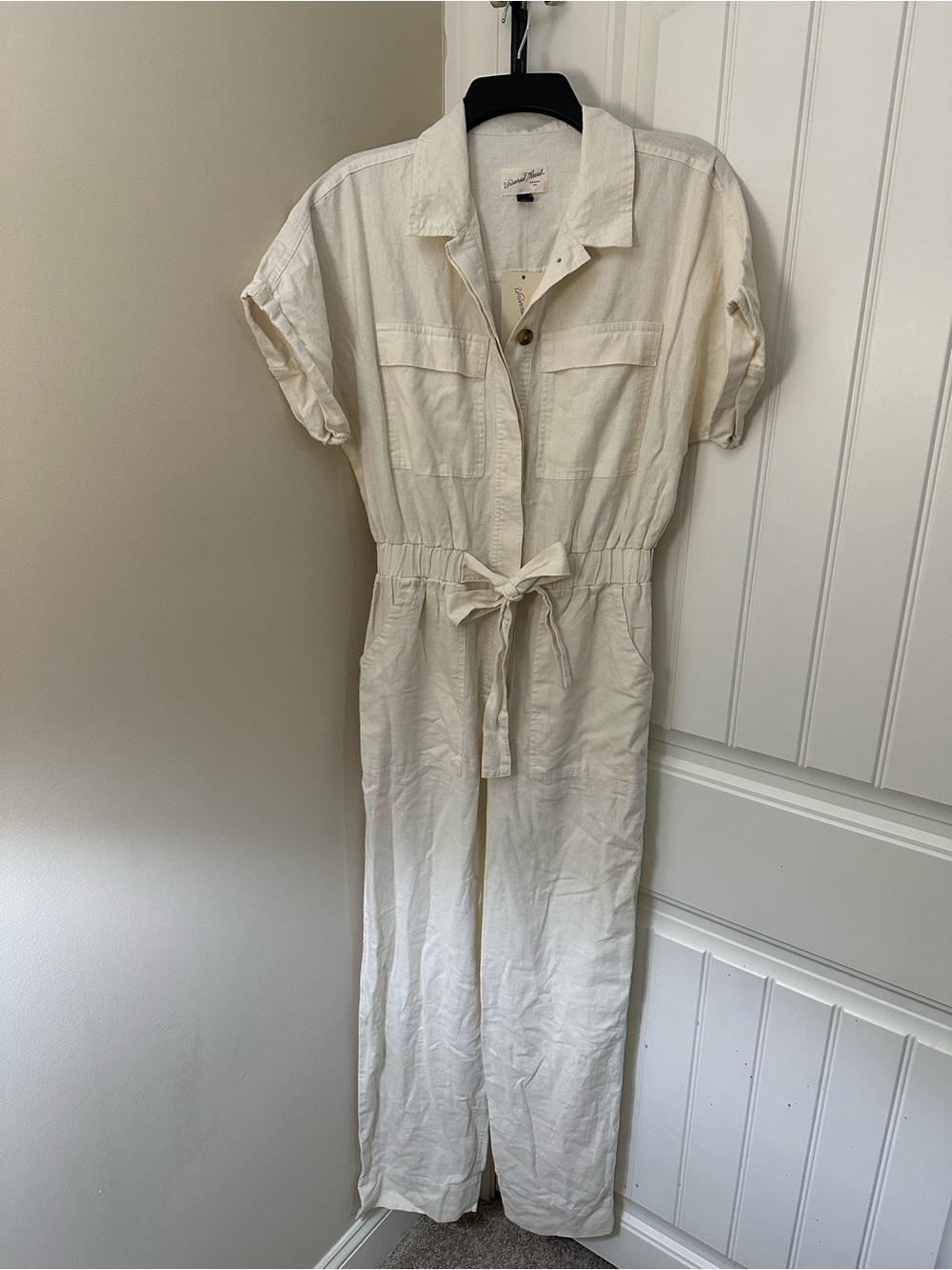 Universal Thread Short Sleeve Linen Blend Cream Boiler Jumpsuit Size 4 NEW